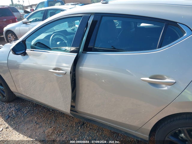 Mazda Mazda3 2.5 S Premium 2024 JM1BPAMM7R1653410 Image 15