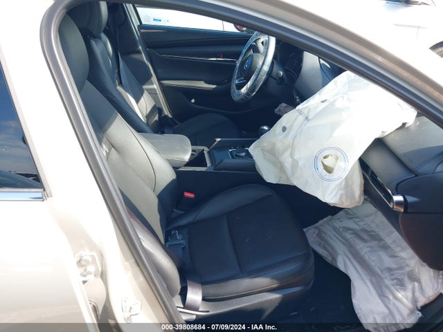 JM1BPAMM7R1653410 Mazda Mazda3 2.5 S Premium