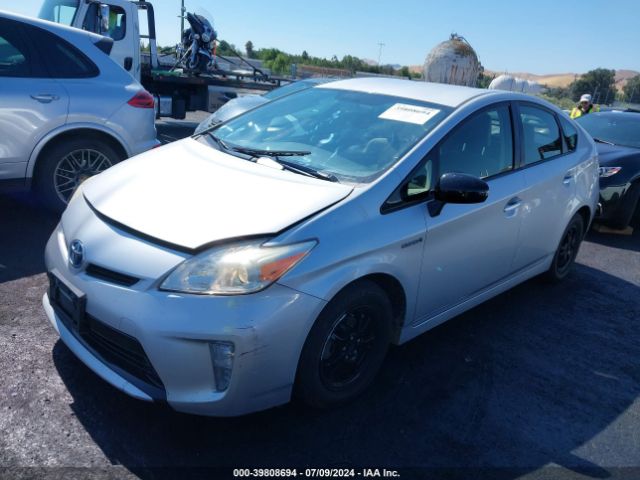 JTDKN3DU3E1766332 Toyota Prius Two
