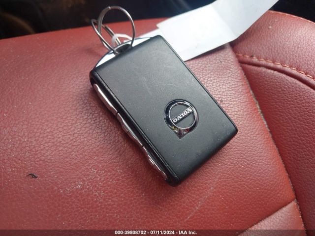 YV4162UK4L2180597 Volvo Xc40 T5 Momentum