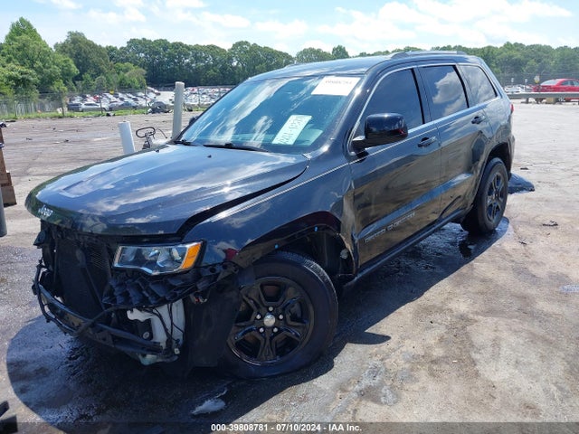 1C4RJEAG9HC845873 Jeep Grand Cherokee Laredo 4x2
