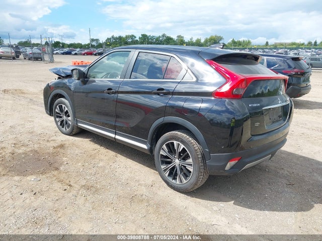2018 MITSUBISHI ECLIPSE CROSS JA4AT5AA2JZ051524 Photo 2