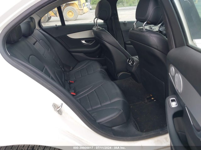 55SWF4KB3FU086167 Mercedes-Benz C 300 4matic/luxury 4matic/sport 4matic