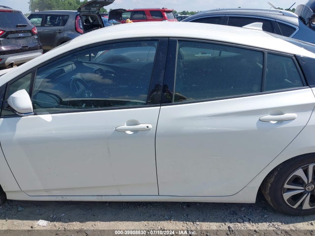 Toyota Prius Prime Premium 2017 JTDKARFP5H3050661 Image 15