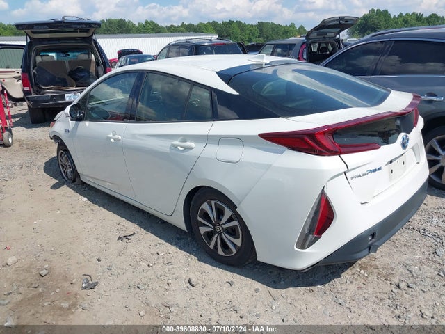 Toyota Prius Prime Premium 2017 JTDKARFP5H3050661 Image 3