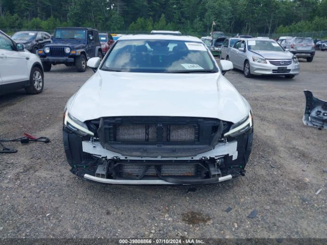 7JRA22TK8MG080427 Volvo S60 T6 Momentum