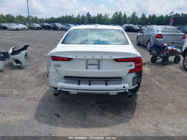 7JRA22TK8MG080427 Volvo S60 T6 Momentum