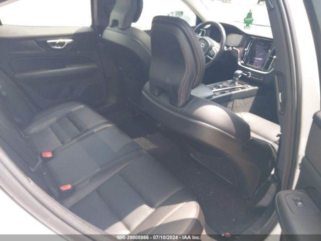 7JRA22TK8MG080427 Volvo S60 T6 Momentum