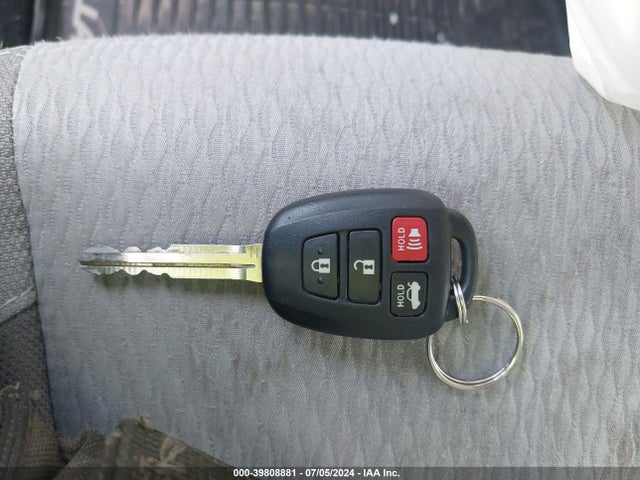 Toyota COROLLA LE 2019 2T1BURHE8KC140744 Image 11