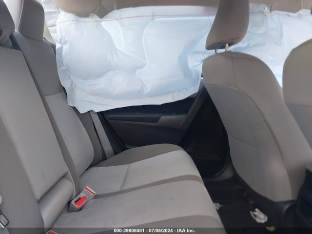 Toyota COROLLA LE 2019 2T1BURHE8KC140744 Image 8