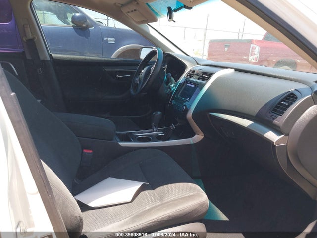 Nissan Altima 2.5 S 2015 1N4AL3APXFC201880 Image 5