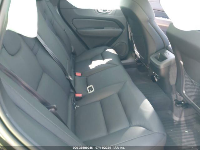 YV4L12RL2R1777528 Volvo Xc60 B5 Plus Dark Theme