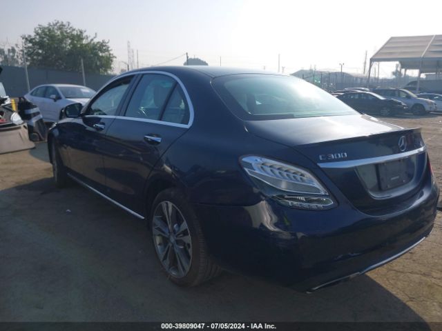 55SWF4JB5GU155363 Mercedes-Benz C 300