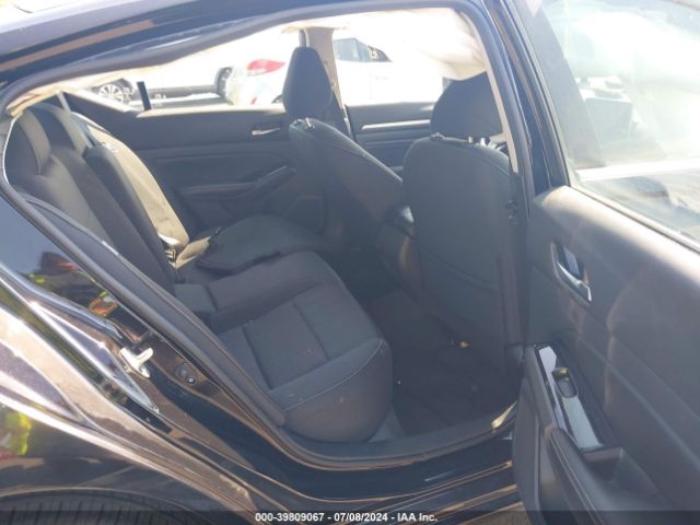 1N4BL4DW9NN345159 Nissan Altima Sv Intelligent Awd