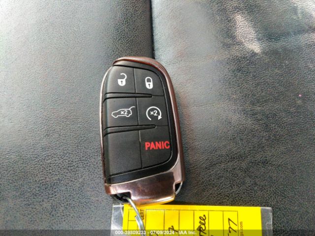 1C4RJFBG1GC365717 Jeep Grand Cherokee Limited