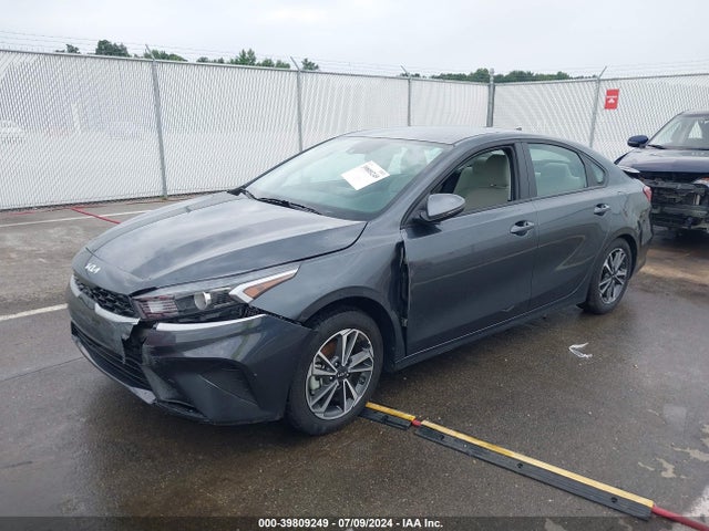 KIA Forte Lxs 2023 3KPF24ADXPE665499 Image 2