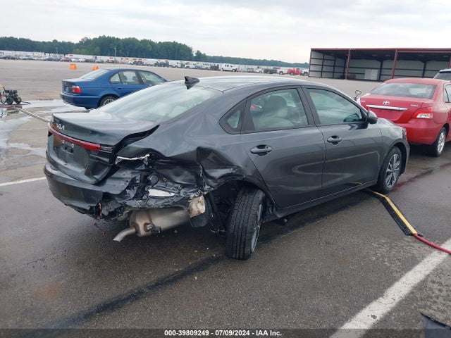 KIA Forte Lxs 2023 3KPF24ADXPE665499 Image 4