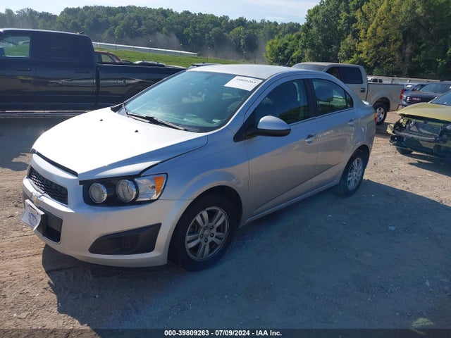 Chevrolet Sonic Lt Auto 2014 1G1JC5SH4E4195864 Image 2