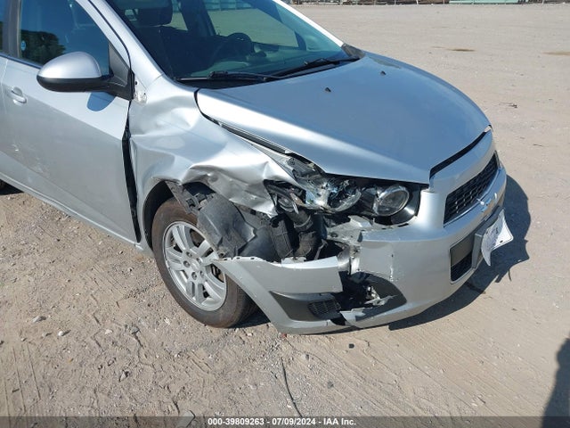 Chevrolet Sonic Lt Auto 2014 1G1JC5SH4E4195864 Image 6
