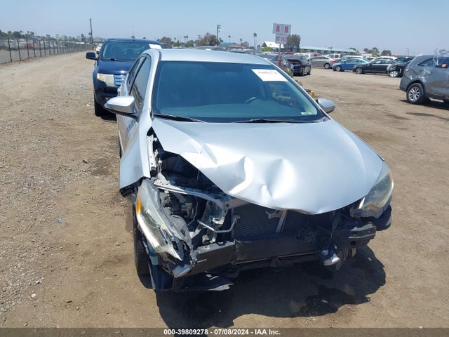 Toyota Corolla S Plus 2016 5YFBURHE7GP425524 Image 13