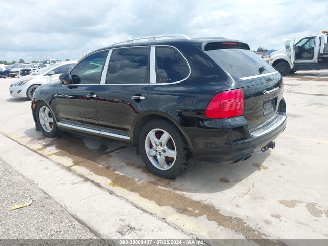2005 PORSCHE CAYENNE WP1AC29P75LA91442 Photo 2