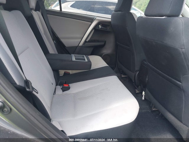 Toyota Rav4 Xle 2016 2T3WFREV0GW275360 Image 8