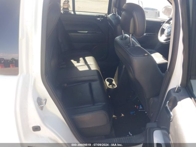 1C4NJDCB8ED635295 Jeep Compass Limited