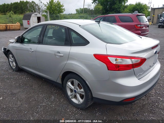 Ford FOCUS SE 2014 1FADP3F23EL434867 Image 3