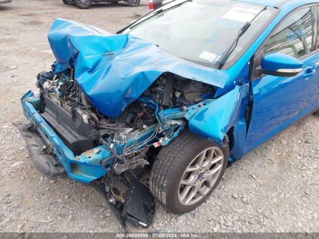 1FADP3F27FL217081 Ford FOCUS SE