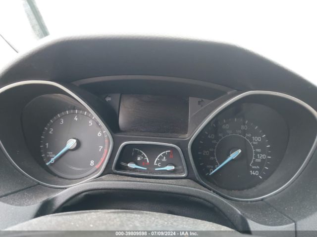 1FADP3F27FL217081 Ford FOCUS SE