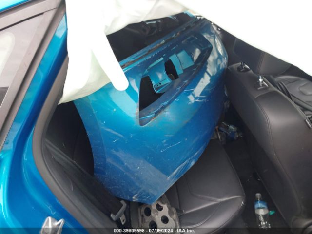 1FADP3F27FL217081 Ford FOCUS SE