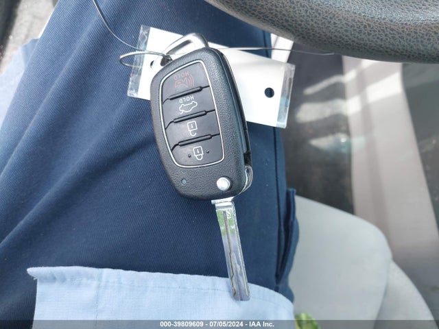 Hyundai SONATA SE 2019 5NPE24AF8KH792625 Image 11