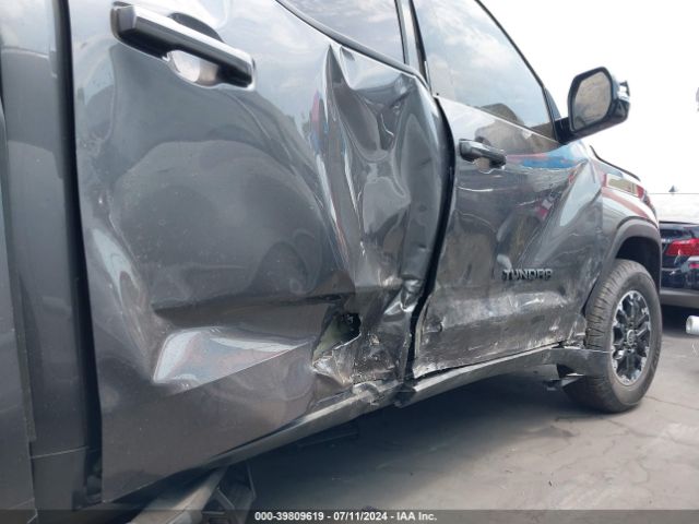 5TFLA5DB7NX014835 Toyota Tundra Sr5