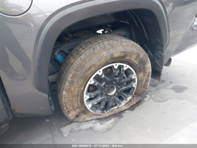 5TFLA5DB7NX014835 Toyota Tundra Sr5