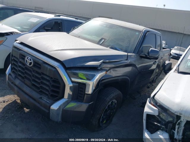 5TFLA5DB7NX014835 Toyota Tundra Sr5