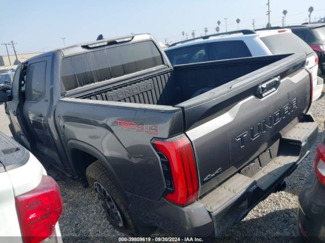 5TFLA5DB7NX014835 Toyota Tundra Sr5