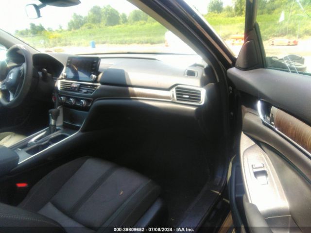1HGCV1F40KA174941 Honda ACCORD EX