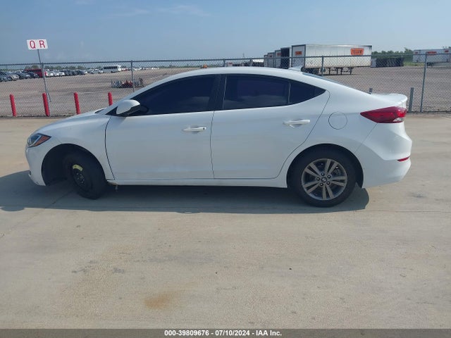 Hyundai ELANTRA SEL 2018 5NPD84LF7JH310653 Image 14