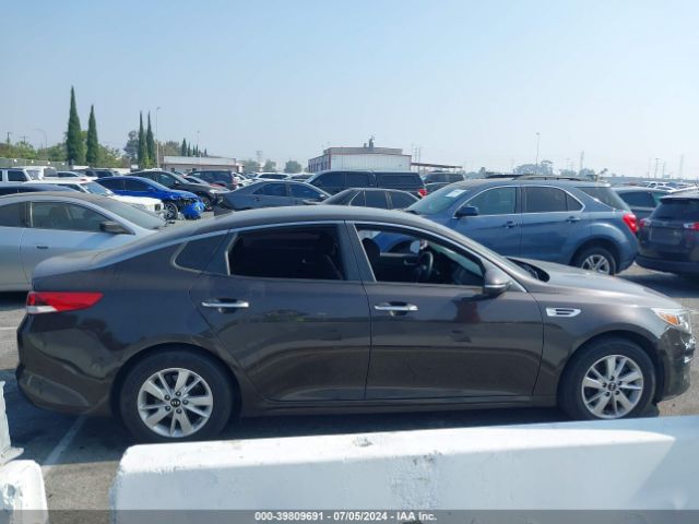 KNAGT4L33J5238509 KIA Optima Lx