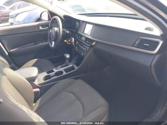 KNAGT4L33J5238509 KIA Optima Lx