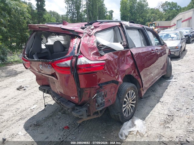 Toyota SIENNA XLE 2020 5TDYZ3DC2LS056036 Image 4