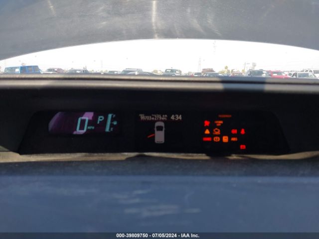 JTDKDTB35E1084369 Toyota Prius C One