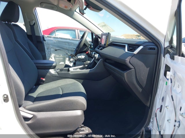 Toyota RAV4 LE 2020 2T3K1RFV5LC082001 Image 5