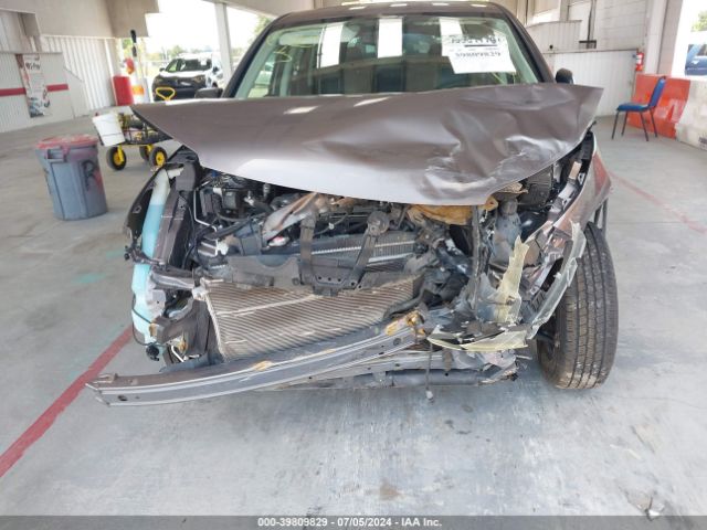 3CZRM3H35EG705661 Honda CR-V LX