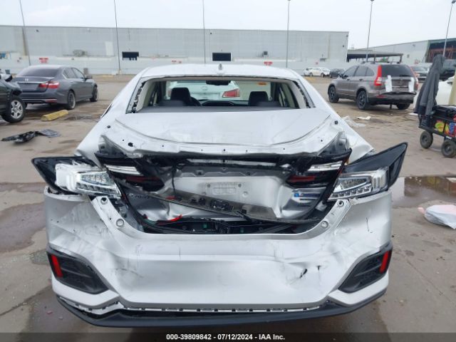 JHMZC5F30JC008255 Honda Clarity Plug-in Hybrid Touring