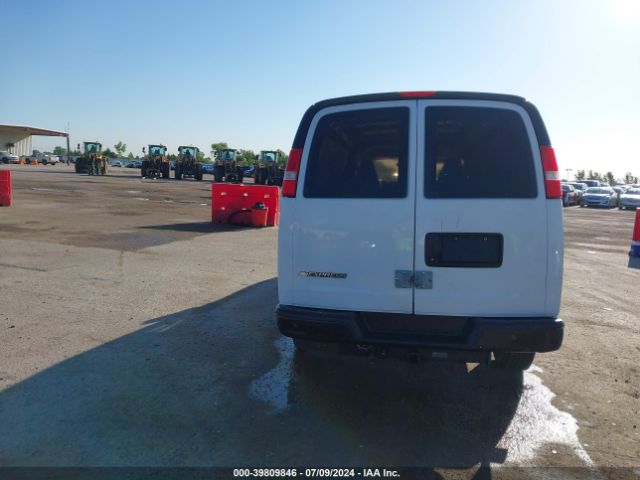 1GCWGBFG3H1172941 Chevrolet Express 2500 Work Van