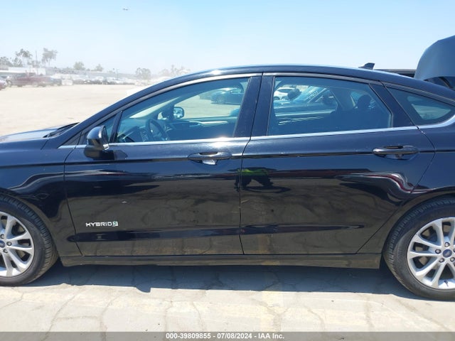 Ford Fusion Hybrid Se 2019 3FA6P0LU9KR252651 Image 15