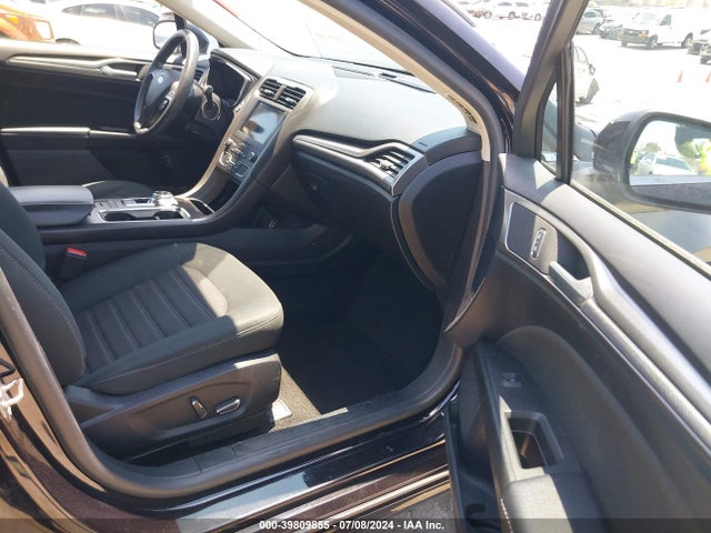 Ford Fusion Hybrid Se 2019 3FA6P0LU9KR252651 Image 5