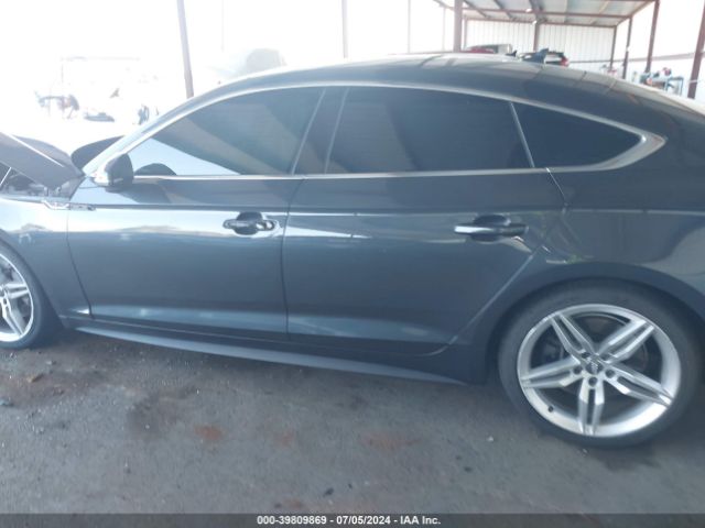 WAUENCF54JA019509 Audi A5 2.0t Premium