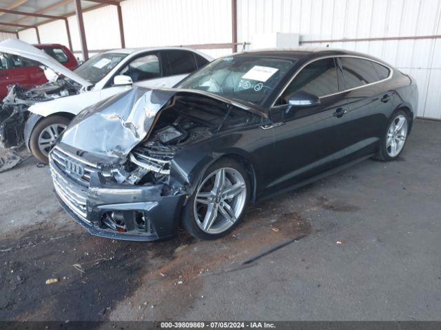WAUENCF54JA019509 Audi A5 2.0t Premium